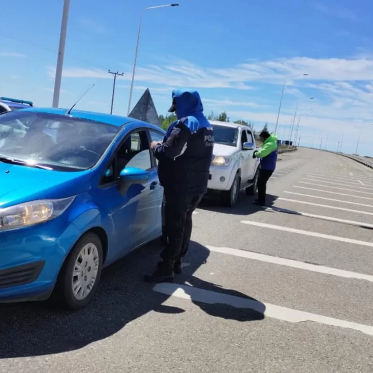 Controles de alcoholemia en Güer Aike: cuántos autos quedaron retenidos en el primer día del año Controles de alcoholemia en Güer Aike: cuántos autos quedaron retenidos en el primer día del año