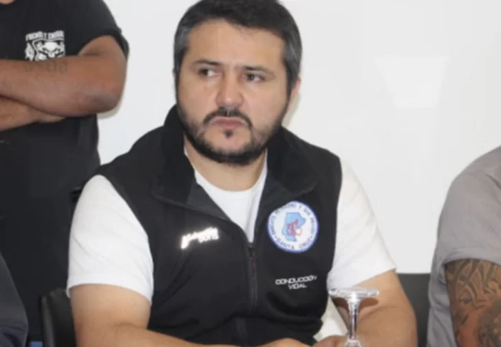 Hackearon el celular de Pablo Carrizo, intendente de Caleta Olivia