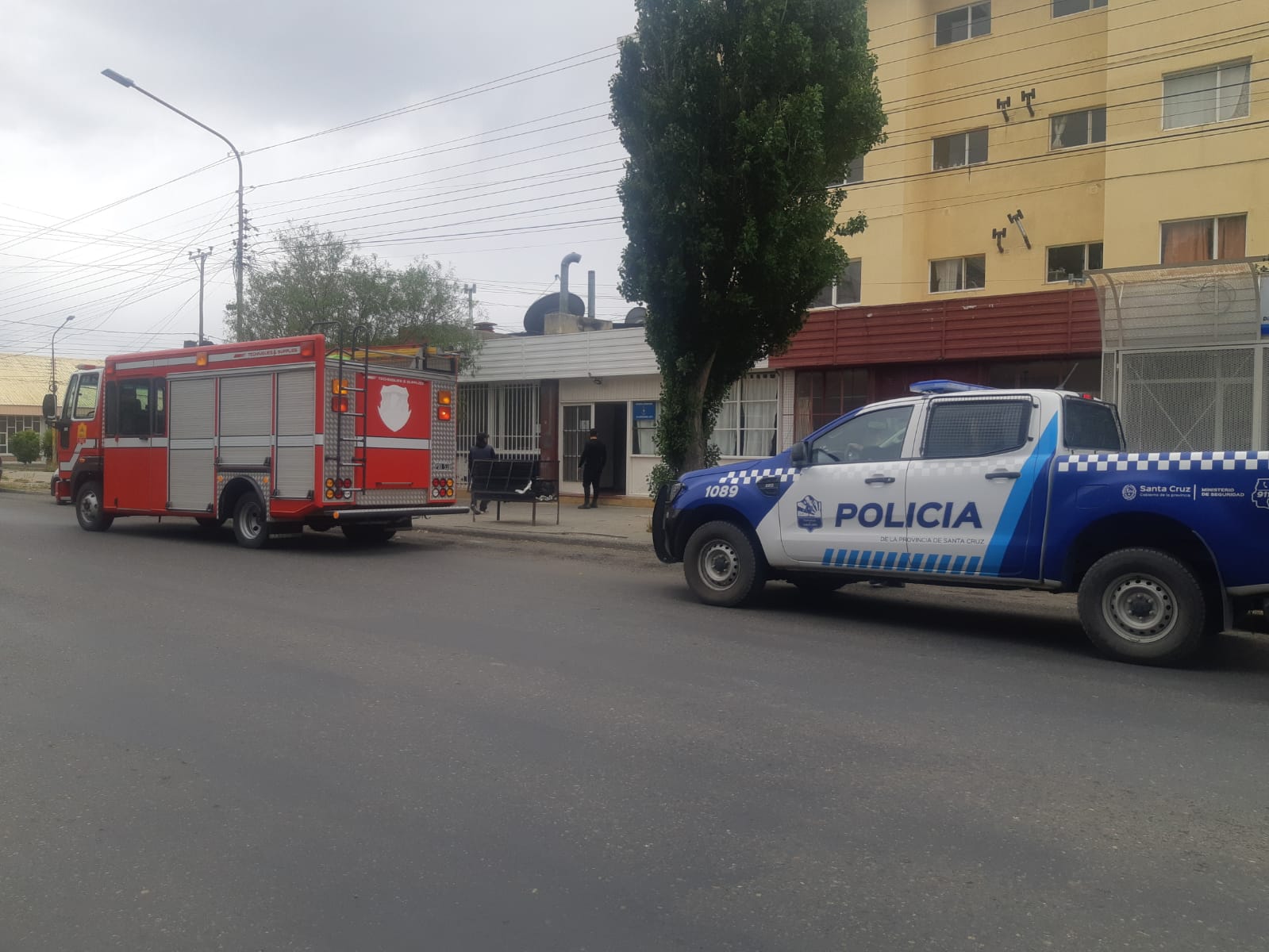 Principio de incendio en complejo de departamentos céntrico 