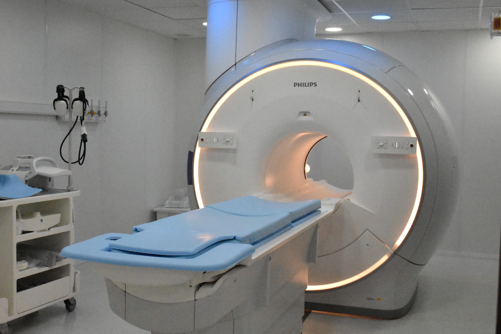 Comenzó a funcionar el resonador del Hospital Regional Río Gallegos Comenzó a funcionar el resonador del Hospital Regional Río Gallegos