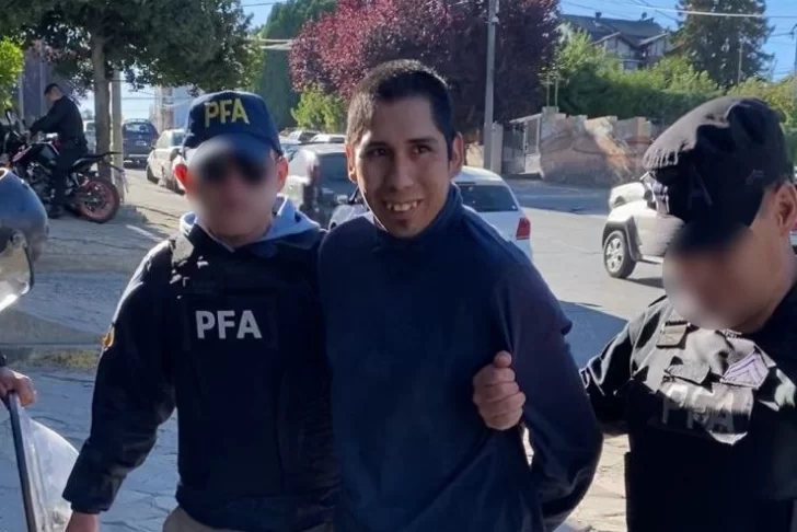 Detuvieron al mapuche que vio a Gendarmería llevarse a Santiago Maldonado: por una causa de incendio en Bariloche