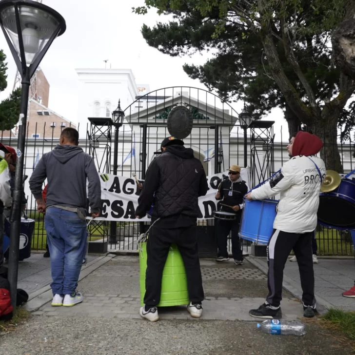 Interna de la UOCRA en Santa Cruz: ¿Juan Domingo Martínez podría fundar un nuevo gremio? Interna de la UOCRA en Santa Cruz: ¿Juan Domingo Martínez podría fundar un nuevo gremio?