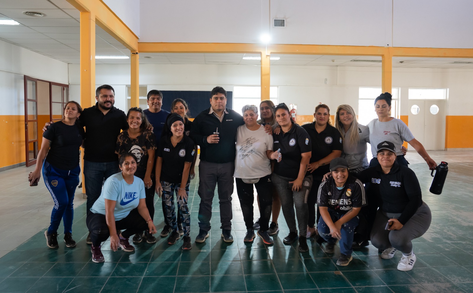 Junto a Pablo Carrizo, Claudio Vidal recorrió escuelas de Caleta Olivia