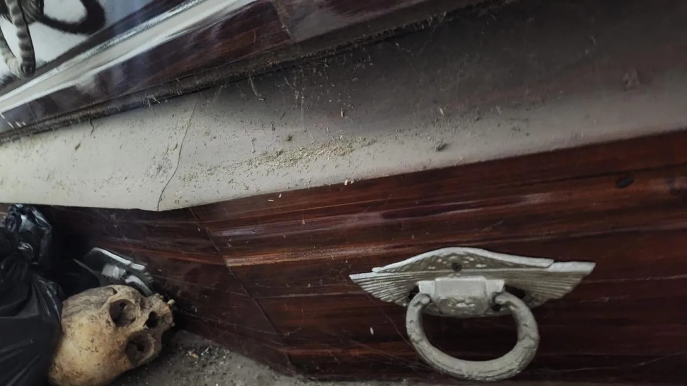 atudes-cementerio-la-plata-macabro-cuerpos-restos-oseos-2-728x410