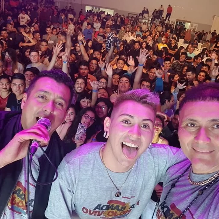 Los Pasteles Verdes, Grupo Pomada y la Banda al Rojo Vivo cierran el segundo día de festejos por el cumpleaños de Comodoro Rivadavia