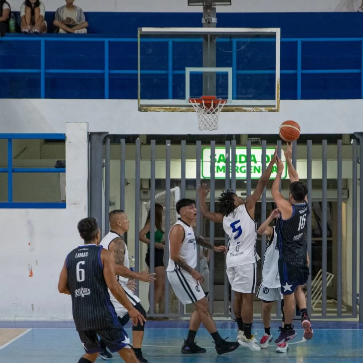 El Torneo de Básquet de Verano de Caleta Olivia: un éxito