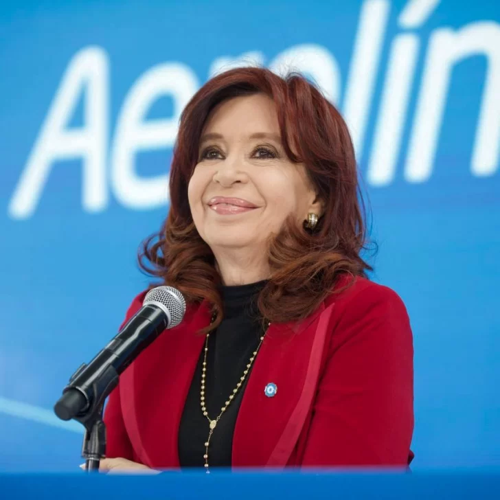 Cristina Kirchner afirmó que fue en su gestión que se quitó el beneficio de millas a funcionarios