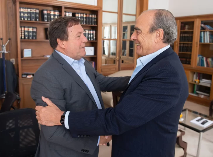 Weretilneck se reunión con Guillermo Francos e invitó a Javier Milei al Parlamento Patagónica de Puerto Madryn