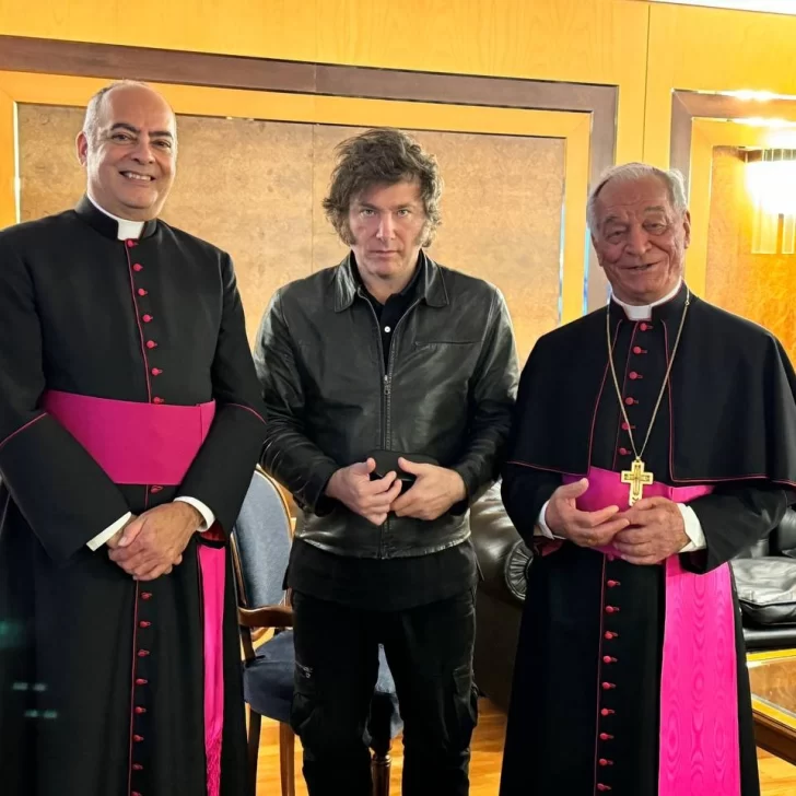 Javier Milei llegó a Roma para reunirse el lunes con Francisco, Mattarella y Meloni