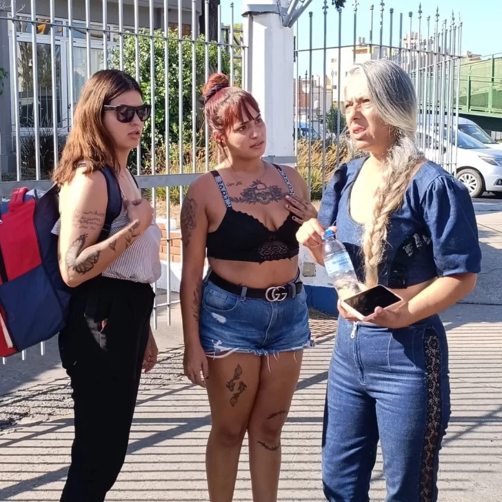 Liberaron a Ivanna Bunge y a las otras 3 mujeres detenidas por manifestarse contra la ley ómnibus: “No la pasamos lindo”