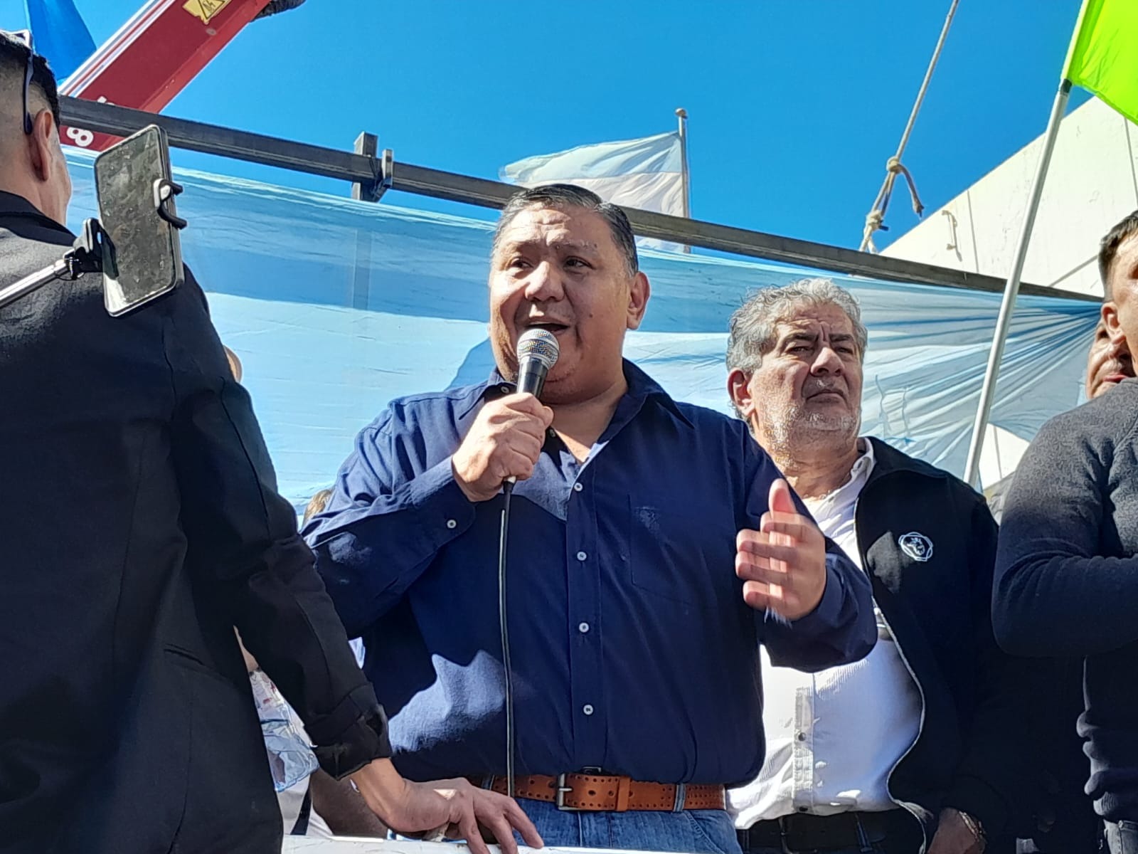 Jorge “Loma” Ávila: “Han estafado a la provincia de Chubut y no podemos permitir que pase eso”