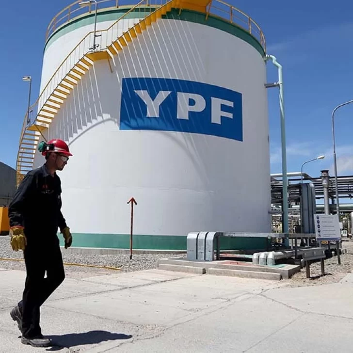 El Gobierno presenta las argumentaciones para apelar el fallo por el caso YPF El Gobierno presenta las argumentaciones para apelar el fallo por el caso YPF