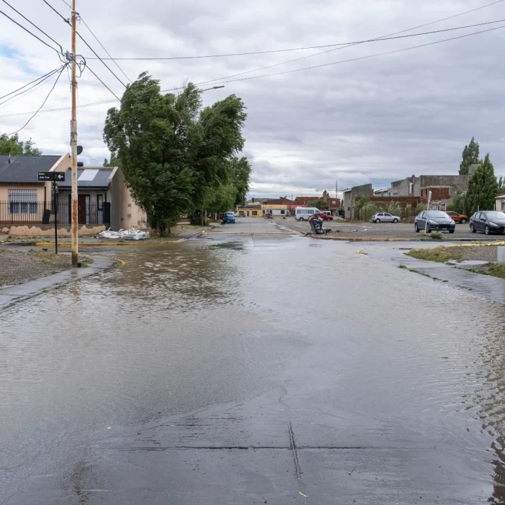 Alerta naranja por vientos y tormentas: hasta cuándo habrá ráfagas fuertes y lluvias en Santa Cruz