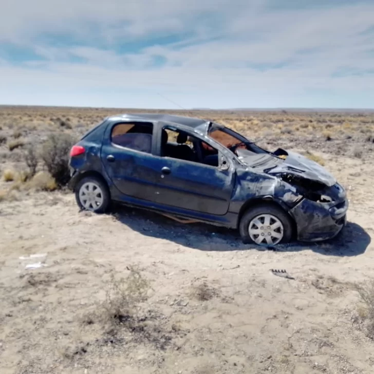 Vecino de Comodoro Rivadavia volcó camino a Puerto Deseado