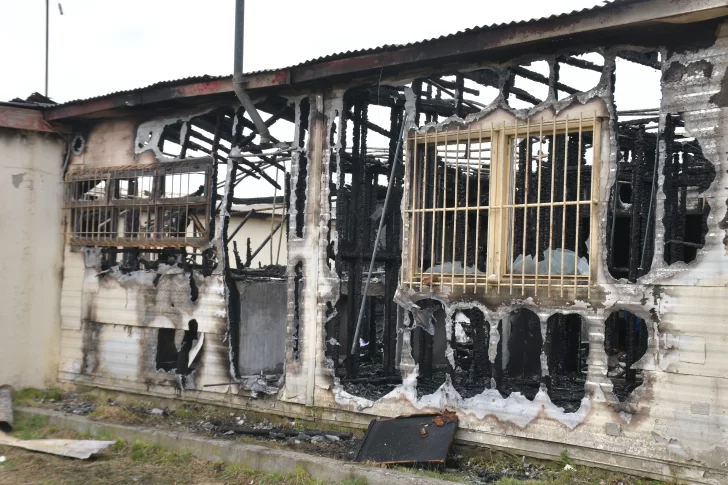 El día después del hecho: así quedó el predio de la UNPA tras el incendio intencional del jueves