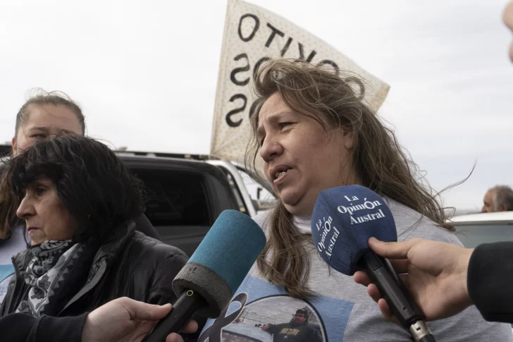  Paola Stout, familiar de 