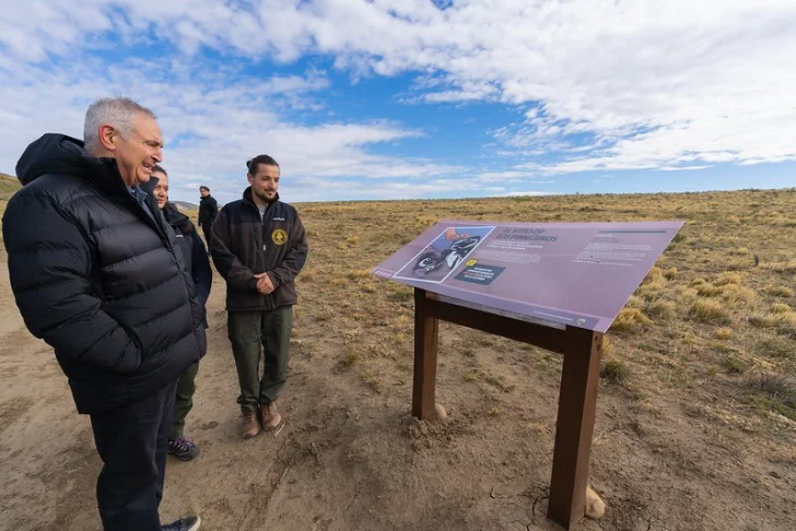 El embajador de Estados Unidos, Marc Stanley, recorrió Monte León