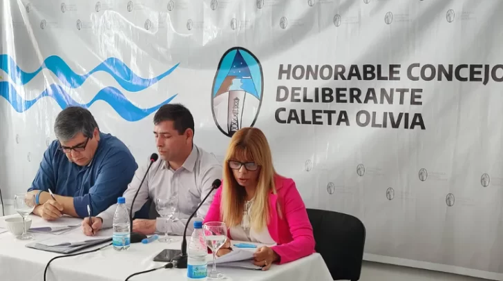 carrizo-concejo-deliberante-caleta-olivia-1-728x407