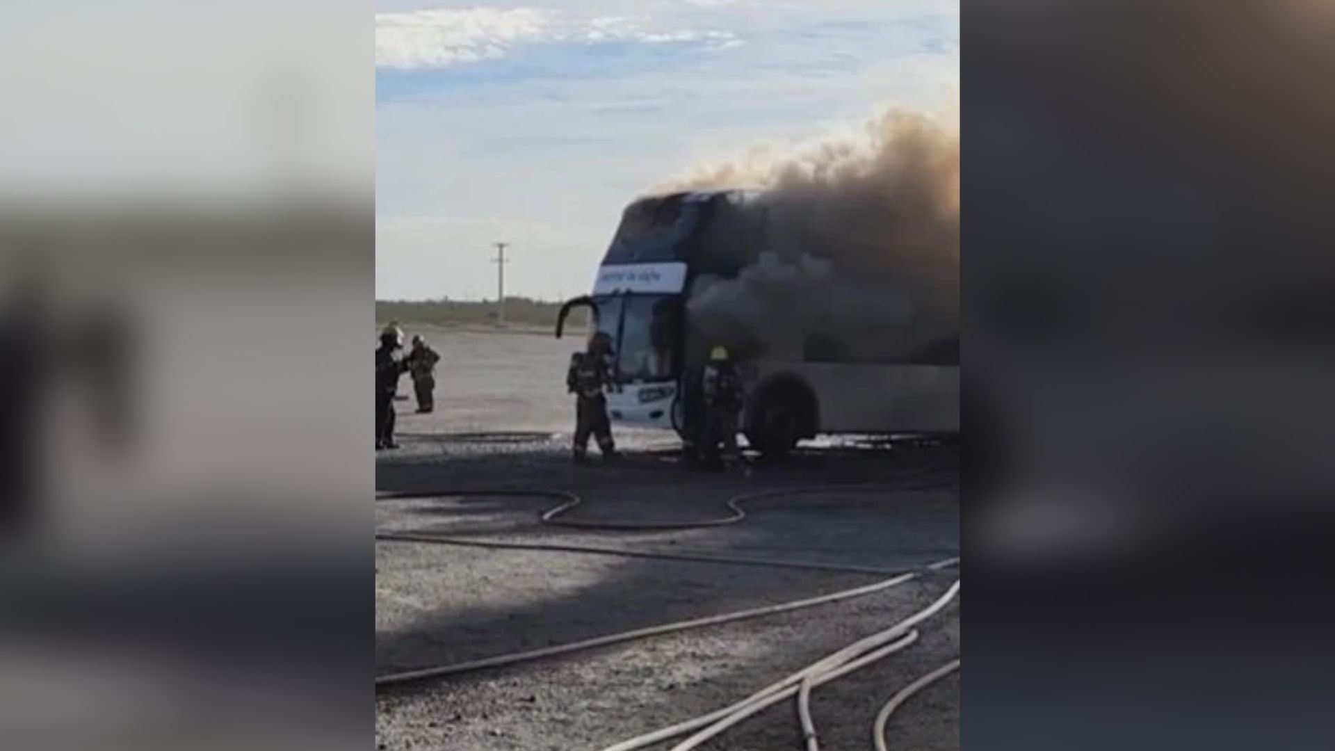 Se incendió un colectivo con 30 pasajeros en la Ruta 3