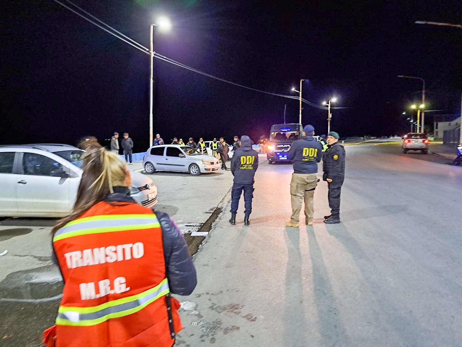 controles-de-transito-en-la-costanera-de-rio-gallegos-d2093dej2-728x546