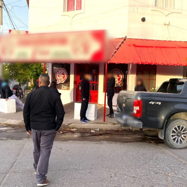 Corrupción en Trelew: por la compra “trucha” de pollos por $70 millones secuestraron materiales de construcción y abren otra causa Corrupción en Trelew: por la compra “trucha” de pollos por $70 millones secuestraron materiales de construcción y abren otra causa