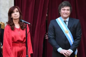 Javier Milei descartó indultar a Cristina Kirchner: “Un disparate” Javier Milei descartó indultar a Cristina Kirchner: “Un disparate”