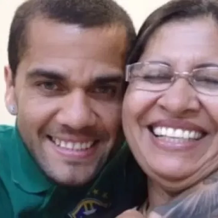 La madre de Dani Alves es investigada por difundir imágenes de la víctima de abuso