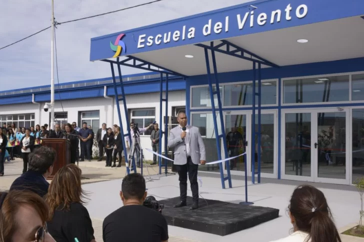 Quedó inaugurada la Escuela del Viento: “De carácter novedoso y un aporte a la producción en Santa Cruz”