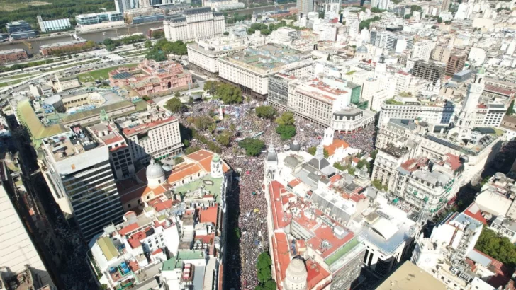 marcha-24m-en-buenos-iares-la-campora-2-728x410