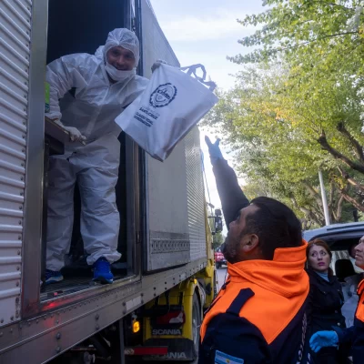 Regalarán pescado en cinco zonas de Río Gallegos para ayudar a las familias con el acceso al alimento Regalarán pescado en cinco zonas de Río Gallegos para ayudar a las familias con el acceso al alimento