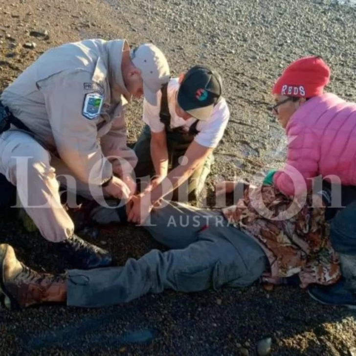 Un inspector de pesca perdió la pierna en un accidente durante un control a dos botes llenos de almejas en Río Gallegos