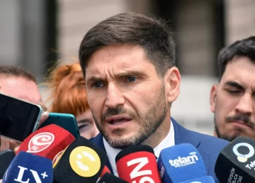 Maximiliano Pullaro, sobre el bloque Provincias Unidas: “Desde aquí va a surgir un Presidente” Maximiliano Pullaro, sobre el bloque Provincias Unidas: “Desde aquí va a surgir un Presidente”