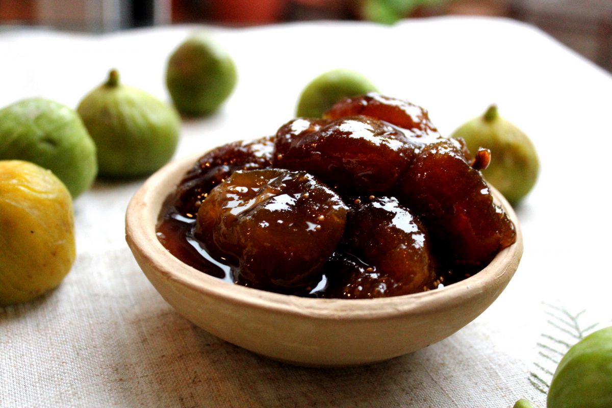 Receta de higos en almíbar, un dulce tradicional y delicioso