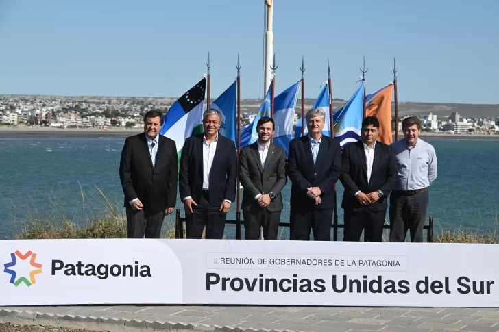 reunion-gobernadores-patagonia-chubut-nacho-torres-ignacio-wereltineck-figueroa-zilliotto-vidal-melella-728x485