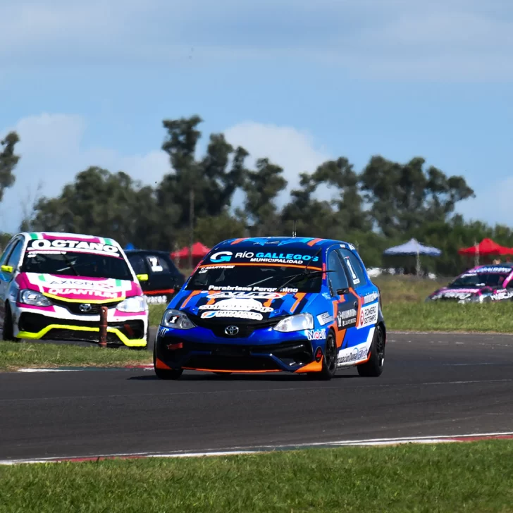 Thiago Díaz, piloto de Río Gallegos en dialogo con LU12 AM680: “La experiencia del Mundial fue inolvidable” Thiago Díaz, piloto de Río Gallegos en dialogo con LU12 AM680: “La experiencia del Mundial fue inolvidable”