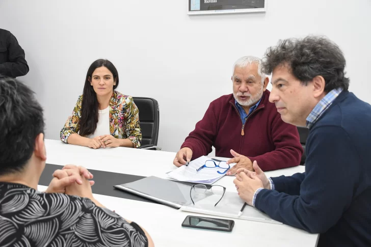 Docentes de Santa Cruz tienen sus jubilaciones trabadas desde hace 10 años