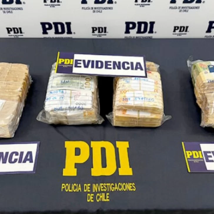 Detuvieron a un empresario caletense que quiso pasar a Punta Arenas con 40 mil dólares sin declarar