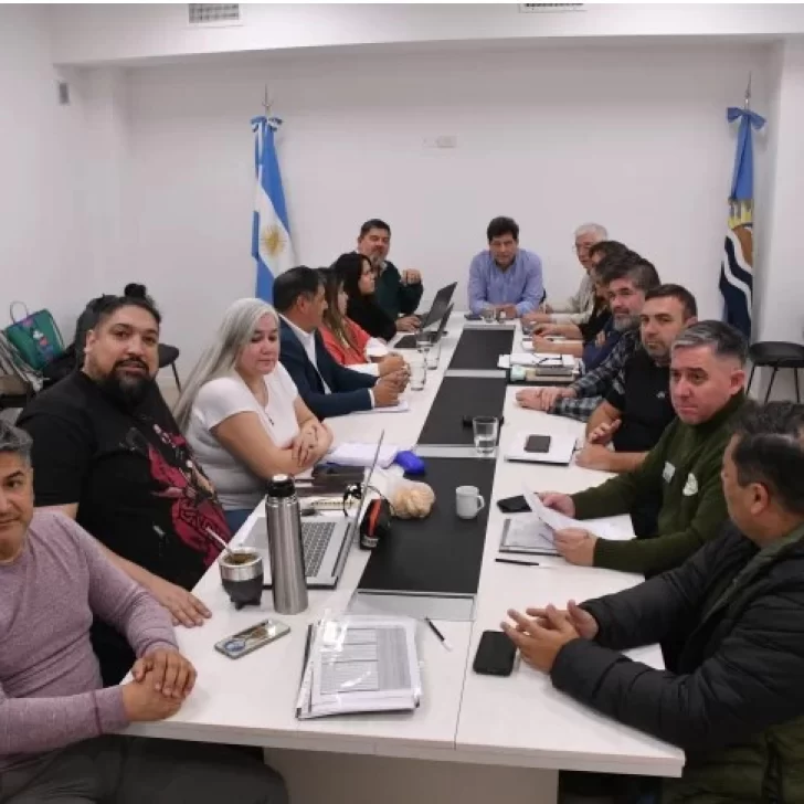 El gobierno hizo una nueva oferta salarial a los gremios docentes El gobierno hizo una nueva oferta salarial a los gremios docentes