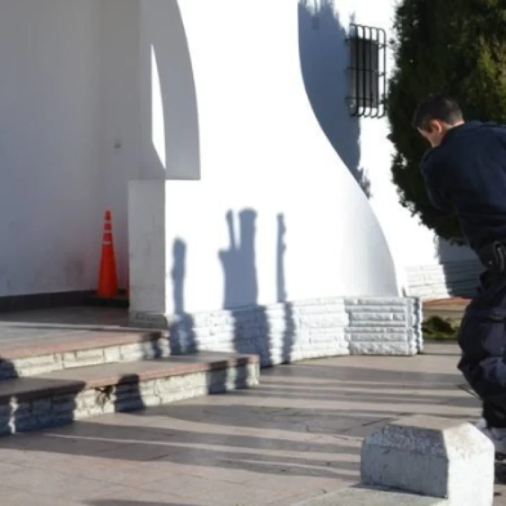 Detuvieron al hombre acusado de manosear a una menor de edad en pleno centro de Río Gallegos
