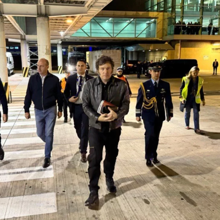Milei viaja rumbo a Miami para recibir una distinción de la comunidad judía y luego irá a Dinamarca