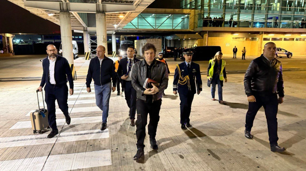 Milei viaja rumbo a Miami para recibir una distinción de la comunidad judía y luego irá a Dinamarca