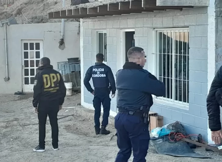 Lo buscaban por robo y estafa en Córdoba, pero apareció en la Patagonia con drogas