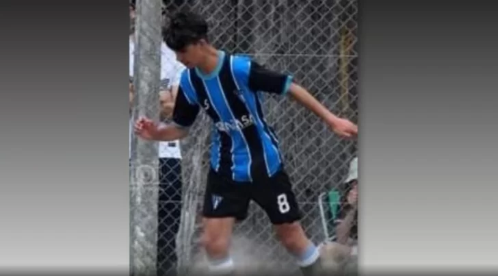 Un jugador de 16 años de Cambaceres murió tras descompensarse en un partido