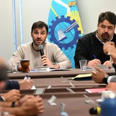 Ignacio Torres se reúne con los intendentes de Chubut y pedirá austeridad en la administración