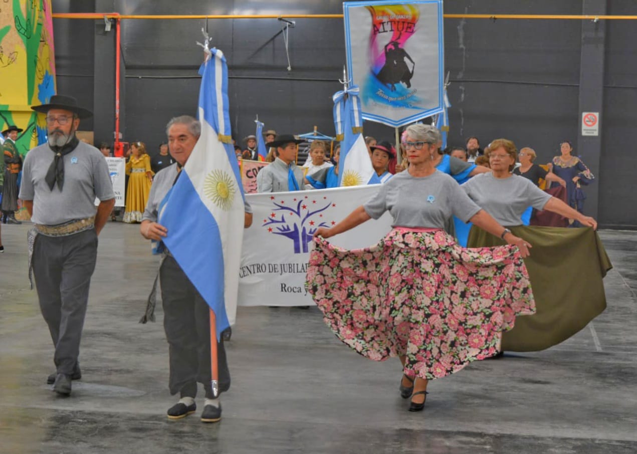 Realizarán el segundo encuentro regional de danzas folklóricas en Comodoro 