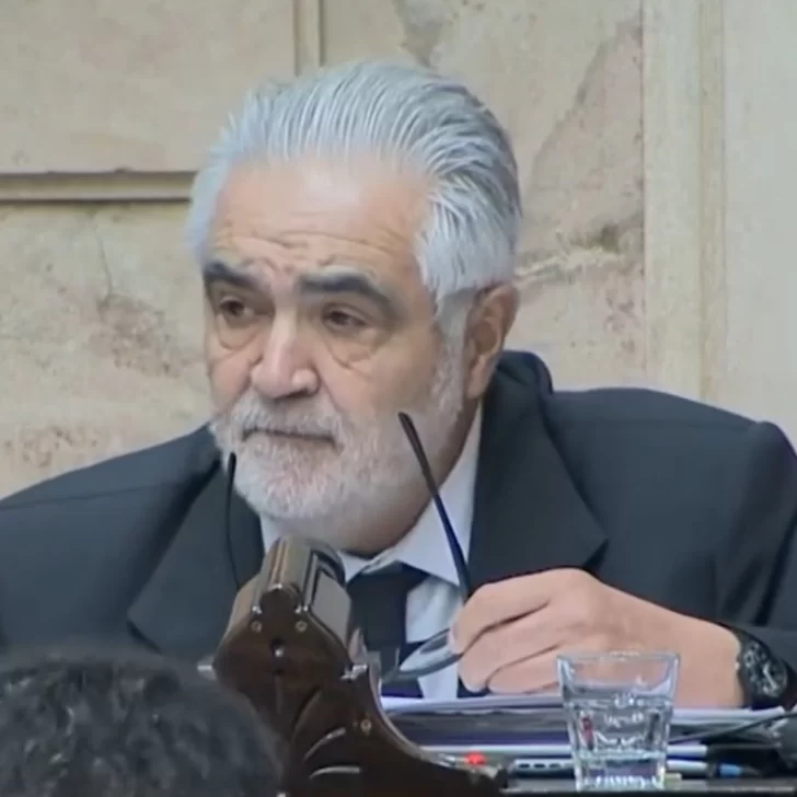 Acevedo: “La Ley Ómnibus propone un Estado que se desentiende de todo” Acevedo: “La Ley Ómnibus propone un Estado que se desentiende de todo”