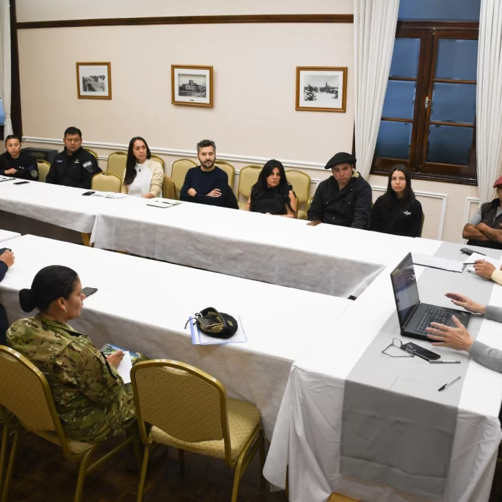 Avanzan los preparativos para el acto central del 25 de Mayo