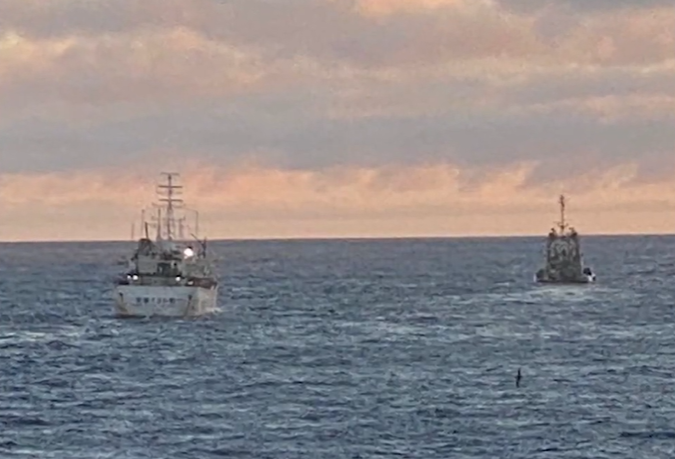 Detectaron cerca de Comodoro Rivadavia a dos buques que navegaban desde Malvinas sin autorización
