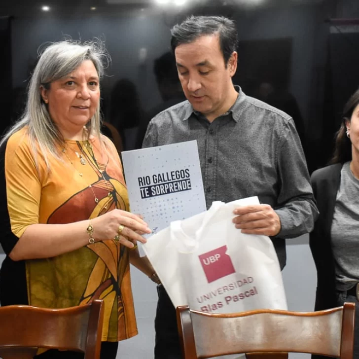 Licenciatura en Turismo: Río Gallegos y la Universidad Blas Pascal firmaron un convenio por prácticas profesionales Licenciatura en Turismo: Río Gallegos y la Universidad Blas Pascal firmaron un convenio por prácticas profesionales