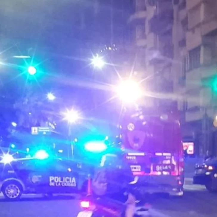 Dejó su auto frente al Congreso y lo revisó la Brigada de Explosivos: “Llegaba tarde al cine”